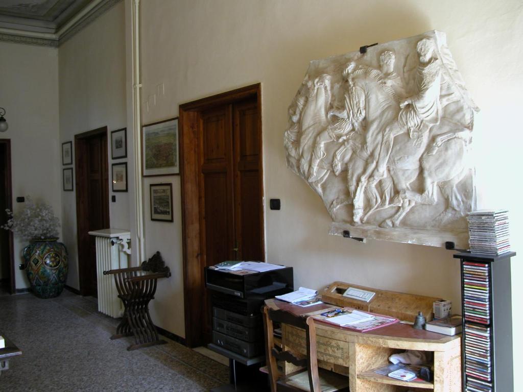 Villa Patrizia B&B Lucca Bagian luar foto
