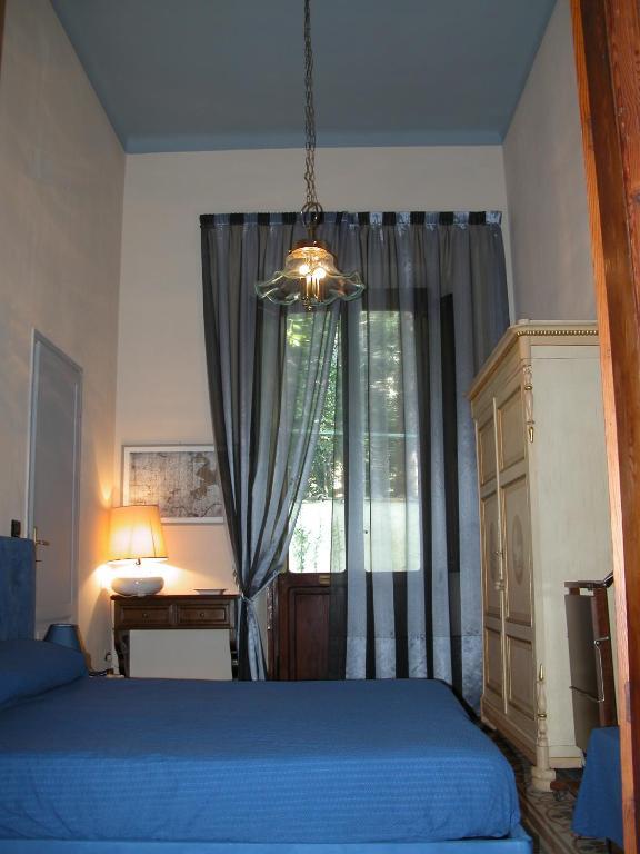 Villa Patrizia B&B Lucca Ruang foto
