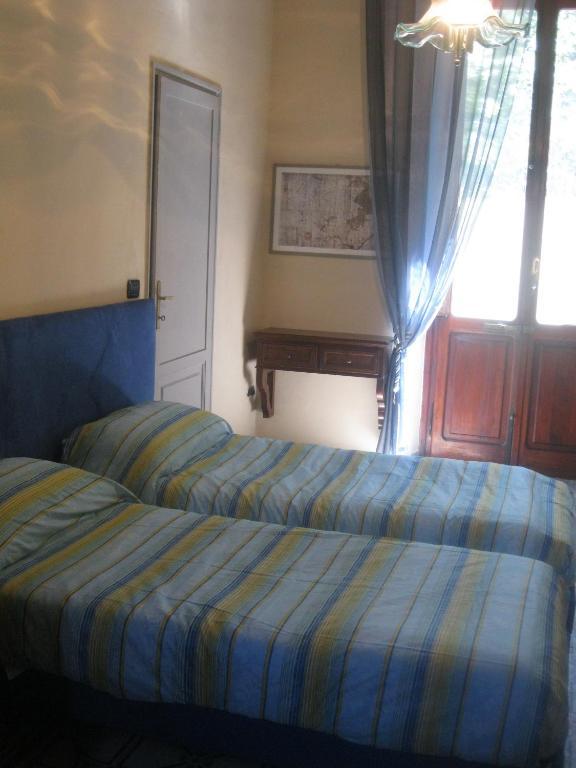 Villa Patrizia B&B Lucca Ruang foto