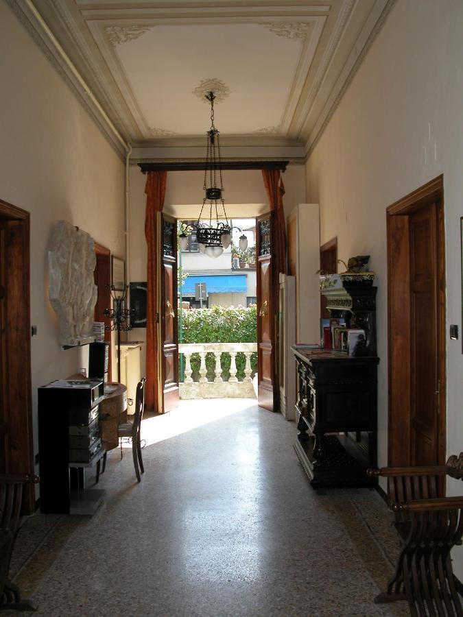 Villa Patrizia B&B Lucca Bagian luar foto